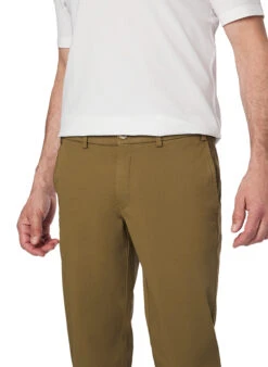 HILTL, Chino Tamo, Slim Fit, Baumwolle, Oliv -Herrenausstatter Verkaufe 445233 norm3