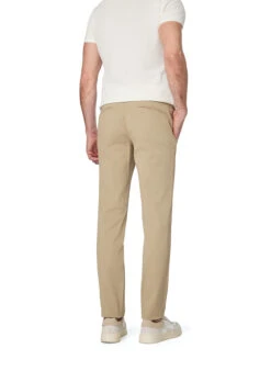 HILTL, Chino Tamo, Slim Fit, Baumwolle, Sand 2 HILTL, Chino Tamo, Slim Fit, Baumwolle, Sand -Herrenausstatter Verkaufe 445234 norm2