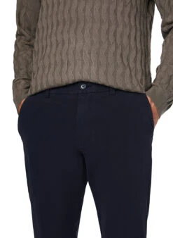 BOSS Black, Chino Kaiton, Slim Fit, Baumwolle, Dunkelblau 3 BOSS Black, Chino Kaiton, Slim Fit, Baumwolle, Dunkelblau -Herrenausstatter Verkaufe 450649 norm3