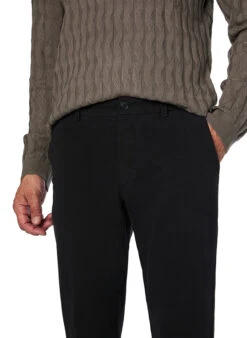 BOSS Black, Chino Kaiton, Slim Fit, Baumwolle, Schwarz 3 BOSS Black, Chino Kaiton, Slim Fit, Baumwolle, Schwarz -Herrenausstatter Verkaufe 450790 norm3