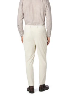 BOSS Black, Bundfaltenhose Perin, Cord, Ecru -Herrenausstatter Verkaufe 451902 norm2